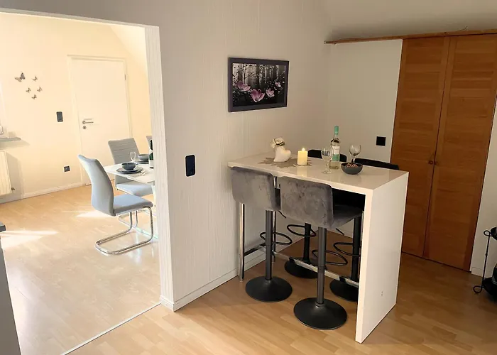 Open-air-bnb 76m2 Freudenburg Nur 3 Min Apartment Bassum